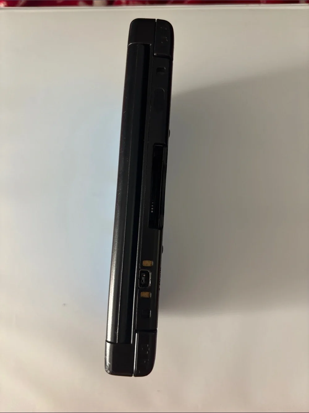 Nintendo compact clamshell